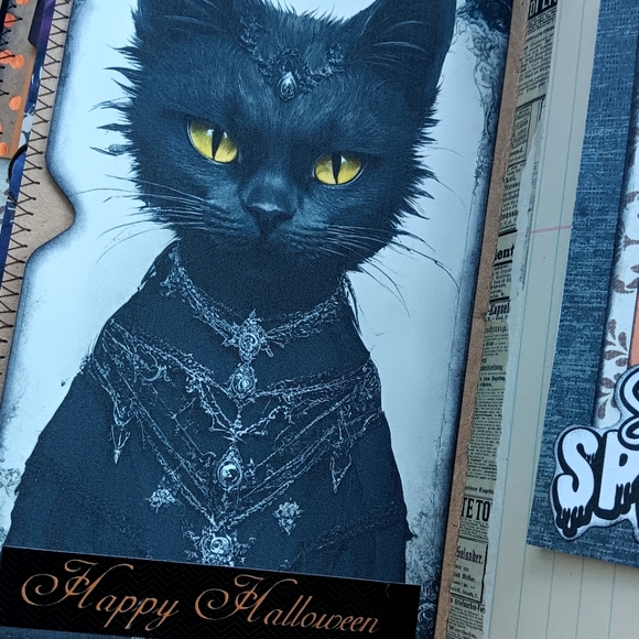 Spooky Goth Babe 🖤 Junk Journal - Picture 9 of 13